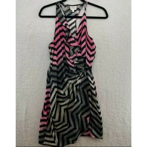 Parker womens dress size small Chevron silk wrap ruffle pink V-neck light artsy